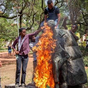 b5b915687f60475bbadbd12bd648af2c